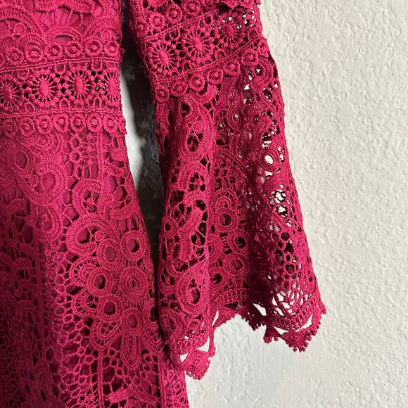 Two Sisters The Label Women's Lace Dress Size 6 - Picture 5 of 7